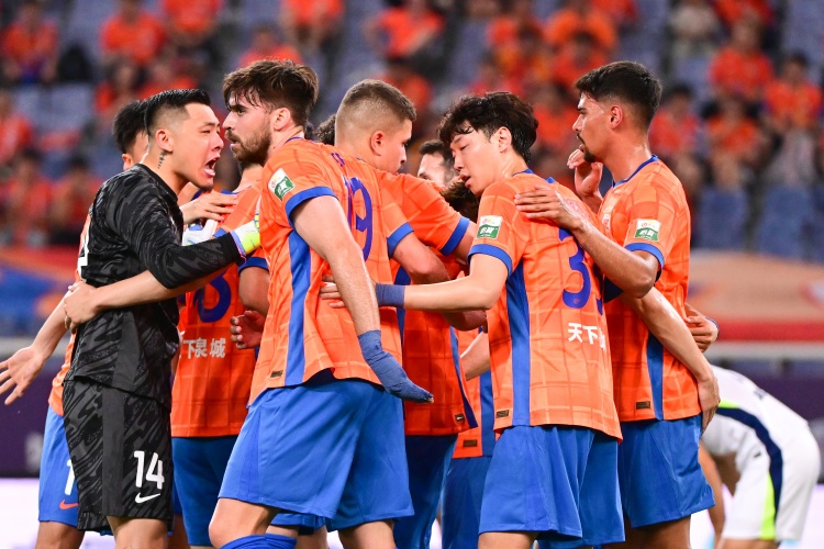 鲁媒：保级队积极补强&amp;争冠队也没闲着，泰山队夏窗操作需要提速